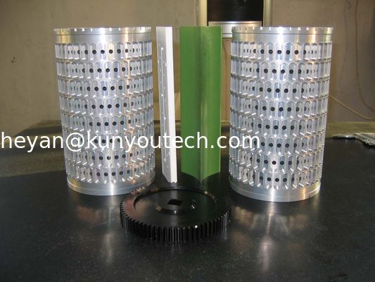 Плашка пейнтбола прессформы капсулы алюминиевого сплава свертывает оборудуя высокую точность