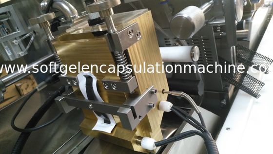 Мягкая завалка масла рыбьего жира/витамина машины капсулы желатина Ss316