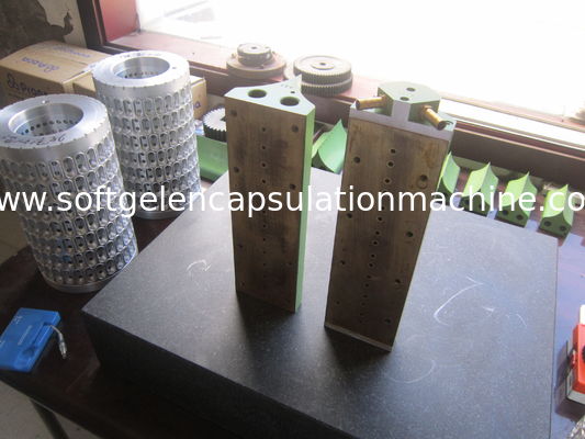 Прессформа крышки сплава Aluminus пластиковая для машины машины заключения/создателя капсулы, различной формы